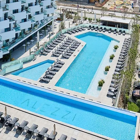 Summer Infinity Apartment Beach Resort Mamaia Exterior photo